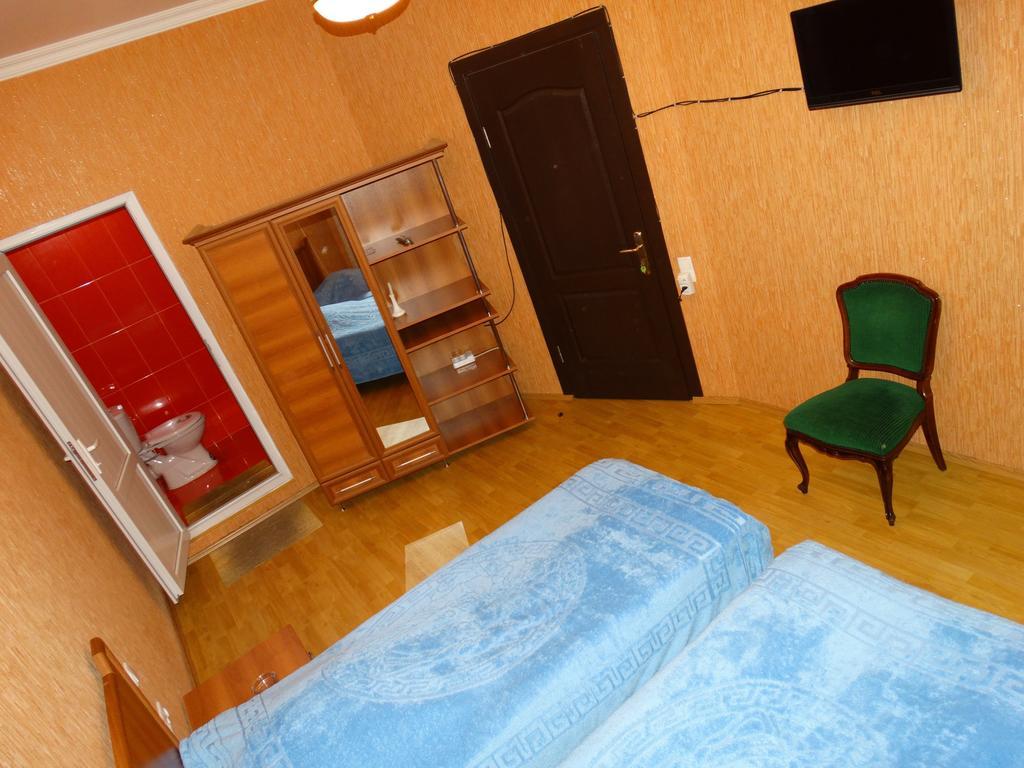 Hotel Sano Kutaisi Habitación foto